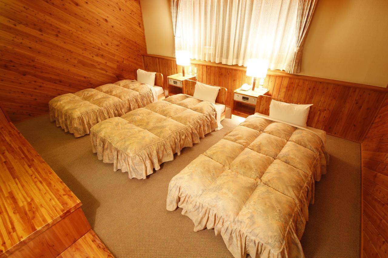 Log Hotel Larch Lake Kanayama Minamifurano Camera foto