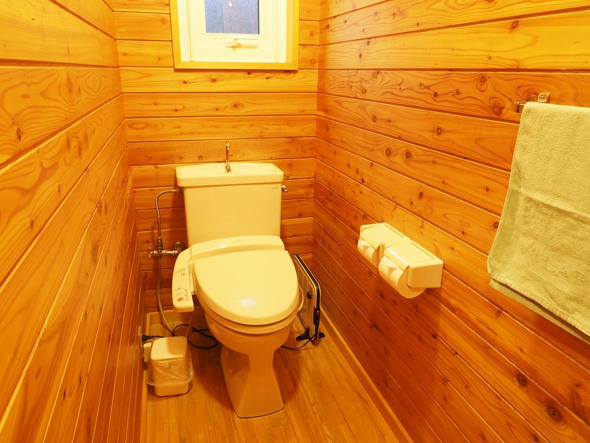 Log Hotel Larch Lake Kanayama Minamifurano Camera foto